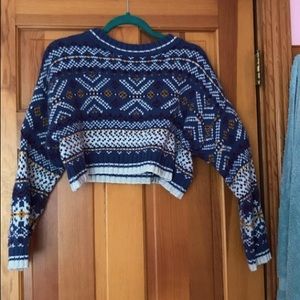 Forever 21 blue cozy cropped knit winter sweater!